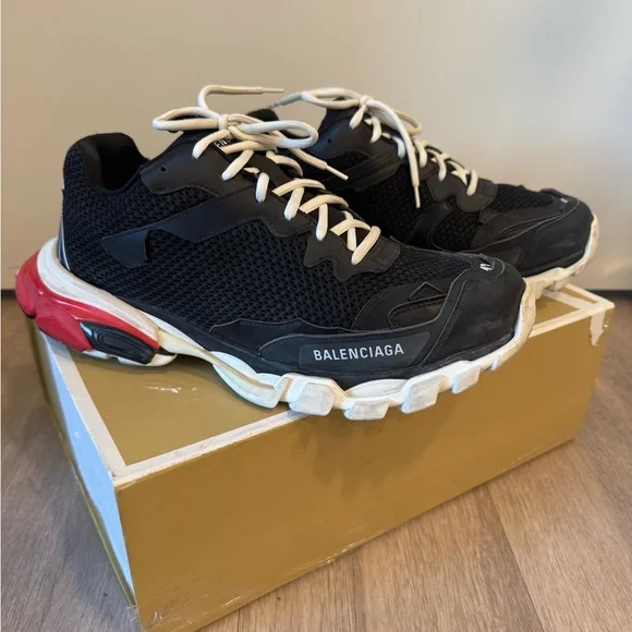 Balenciaga Track 3 Black Mesh Sneaker Balenciaga Men main image 4